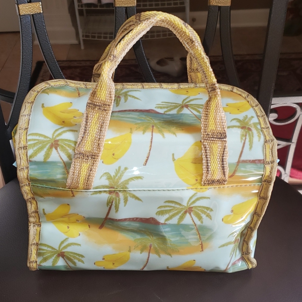 Mini makeup bag.